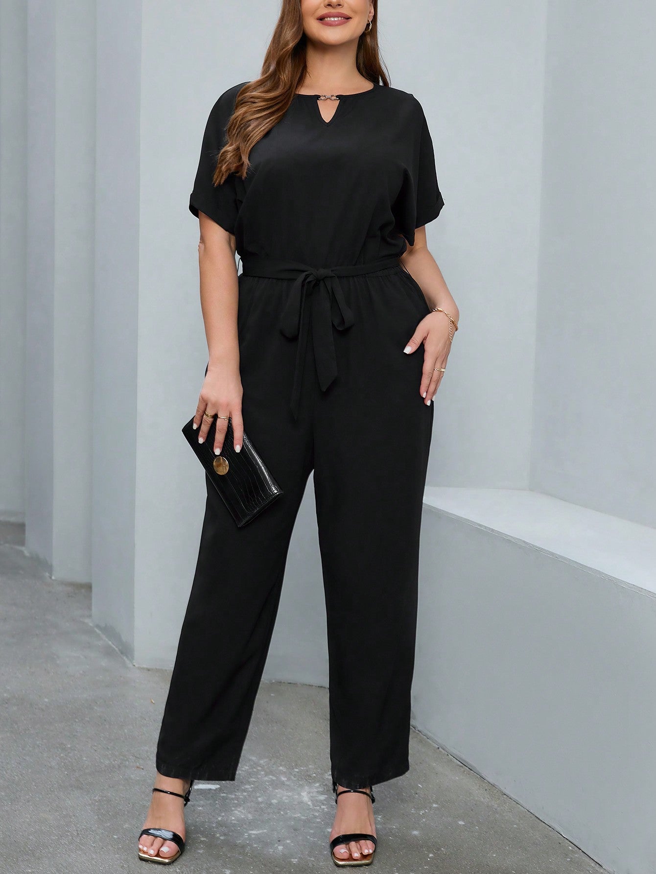 Plus Size Keyhole Neck Batwing Sleeve Black Jumpsuit