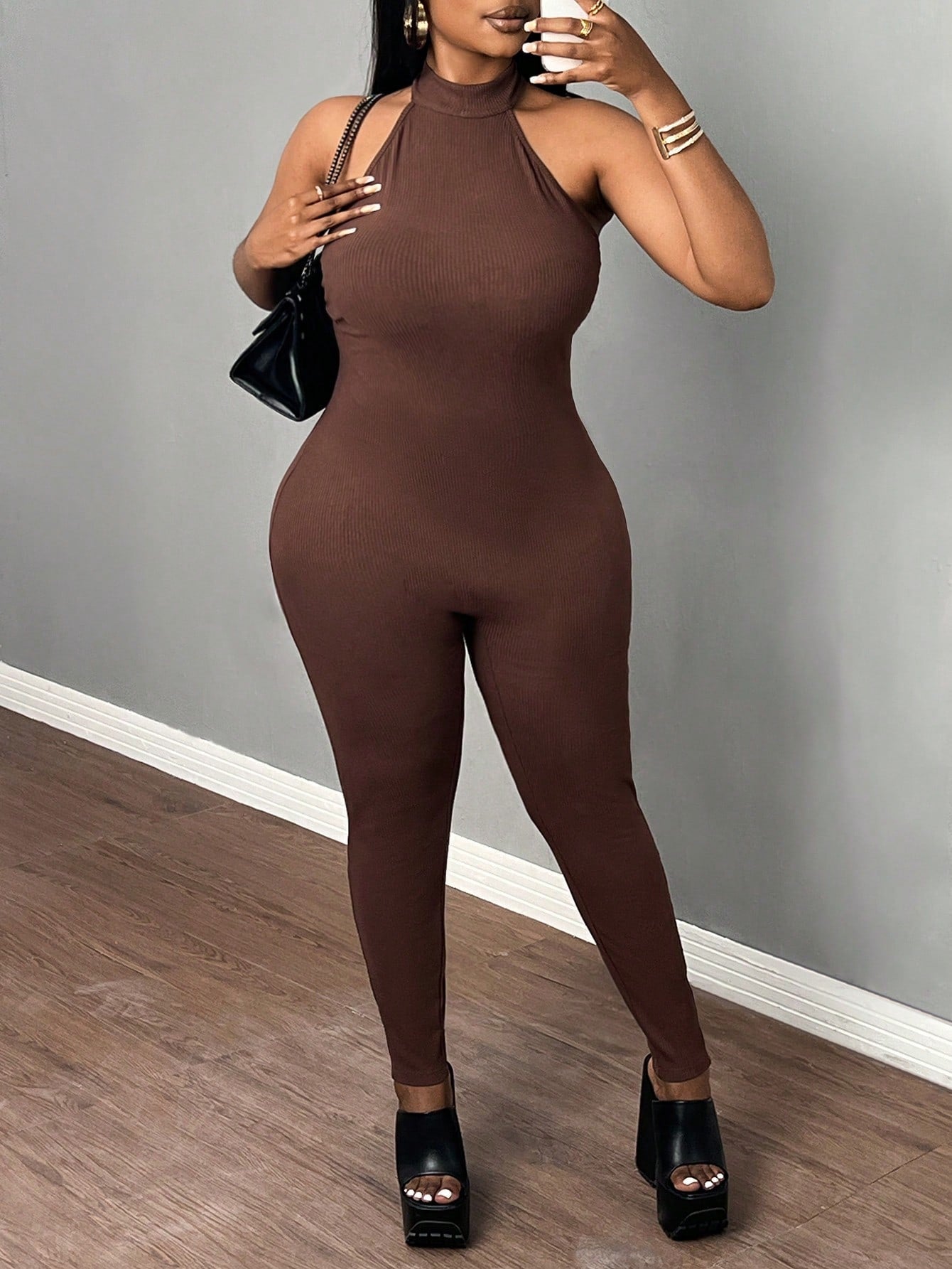 Plus Size Elegant & Casual & Sporty Slim-Fit Clean Brown Neck-Hanging Jumpsuit, Backless, Skinny Pants, Textured Pitted Stripe Fabric, Women's 9/10 Length Rompers, Spring/Summer - E