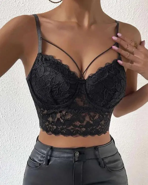 Camisole courte en dentelle à col en V